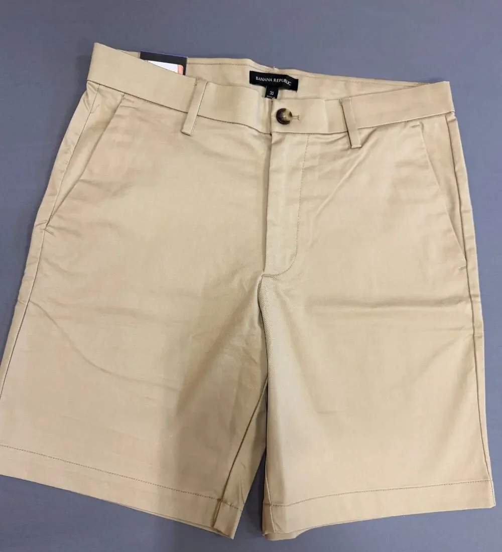 Banana Republic Men's 9